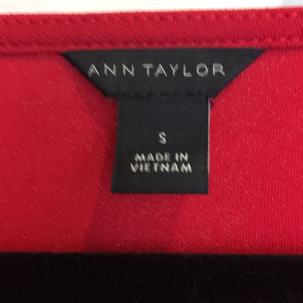 Ann Taylor Red Top - Picture 4 of 8